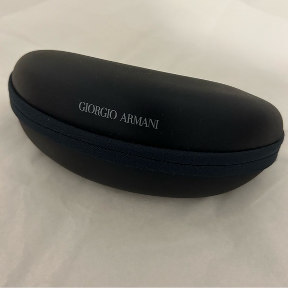 Giorgio Armani Sunglasses - Picture 4 of 17